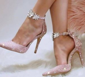 What are the Holiday Shoe Trends 2020?