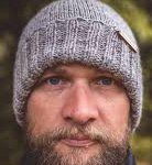 Can I wear a heather grey beanie with a dark brown sweater?