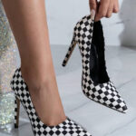 Can I wear black & white checker patterned hee heels with a brown dress?