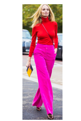 Is it acceptable to wear bold colors together?