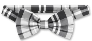 What color bow tie to wear with my tuxcedo?