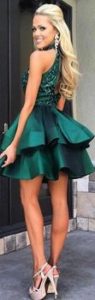 What color shoes should I wear with an emerald green dress?