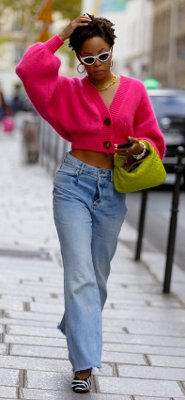 Will mini skirts & cargo pants replace skinny jeans?