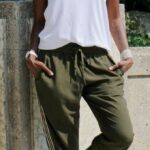 What color top goes with green jogger pants?