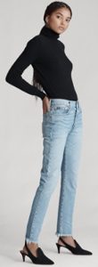 What type of women's dress pants & jeans are in style?