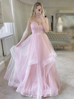 What prom dress styles are hot in 2023?