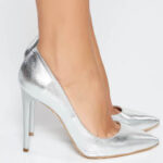 Can you wear silver shoes for a noon wedding?