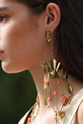 Jewelry That Makes A Statement