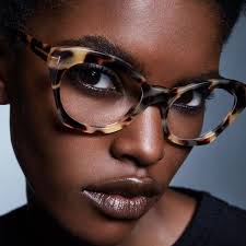 What are 2021 eyeglass trends? - 4FashionAdvice