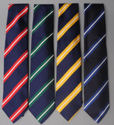 Do I need to wear a tie to a graduation ceremony? 4FashionAdvice