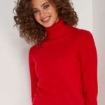 Is a turtleneck blouse or top, okay for a slim/ mid height lady?